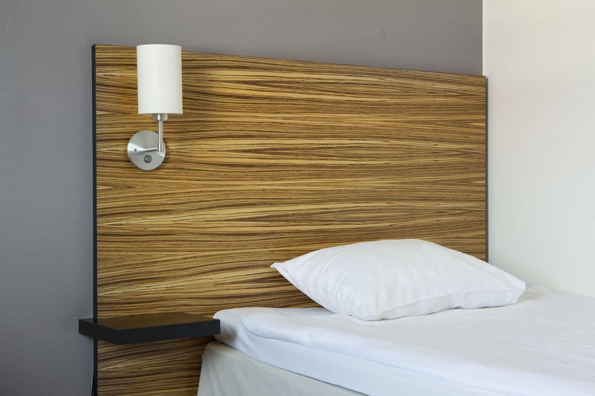 Comfort Hotel Joenkoeping Jonkoping Exterior foto
