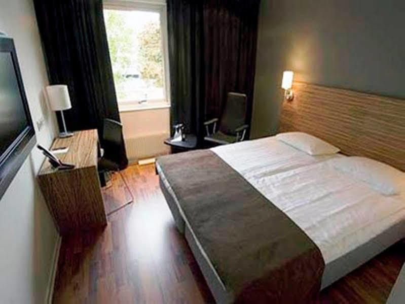 Comfort Hotel Joenkoeping Jonkoping Exterior foto